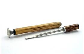 Pfeifenstopfer aus Zebrano Holz mit Dorn