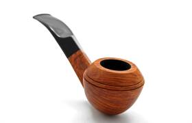 Butz Choquin Manoir 1027 BC Pfeife